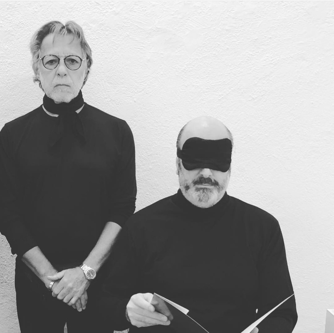 Performance documentation with blindfold and book-object
