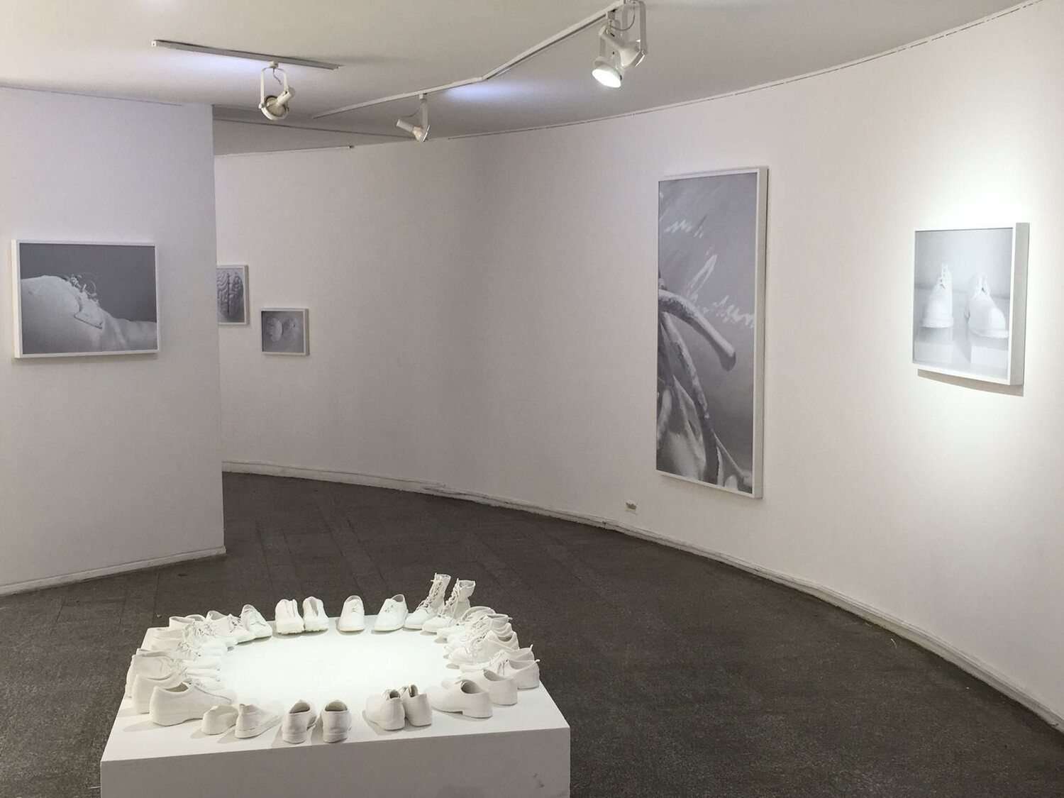 El Todo y la Nada by José Cosme, exhibition view at MAC Bogotá